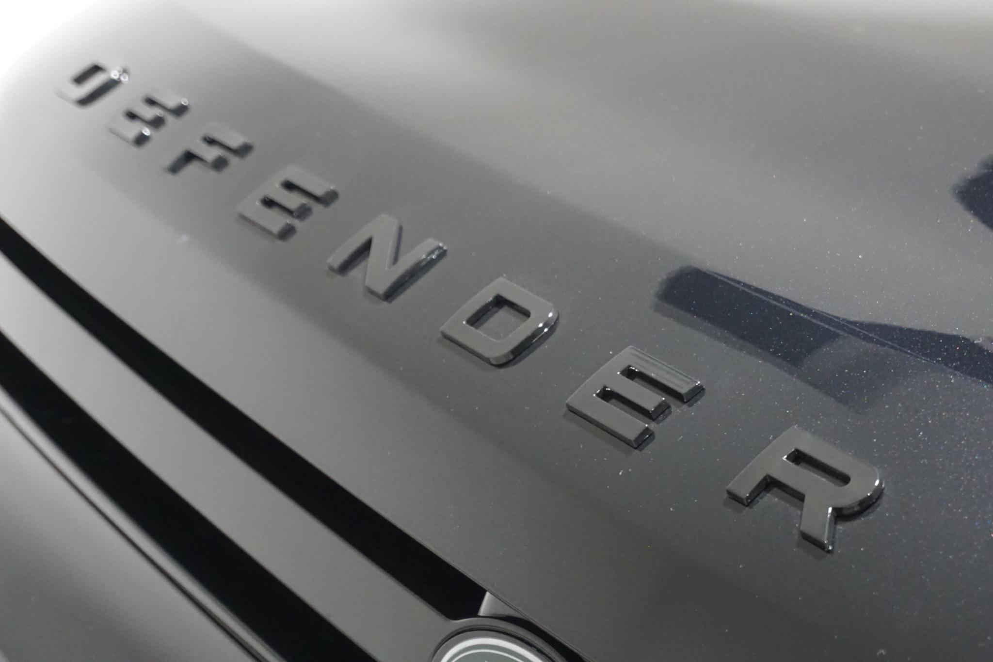 Land Rover Defender 110 3.0 D250 MHEV XS Edition Auto 4WD Euro 6 (s/s) 5dr